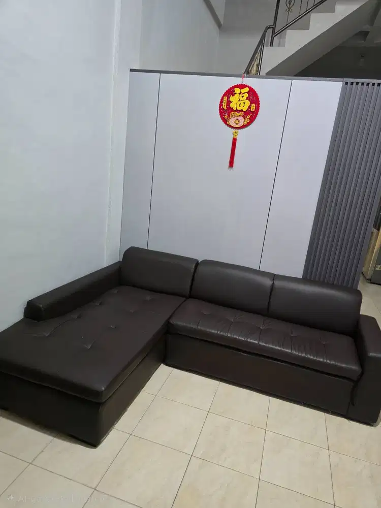 Dijual sofa bentuk L