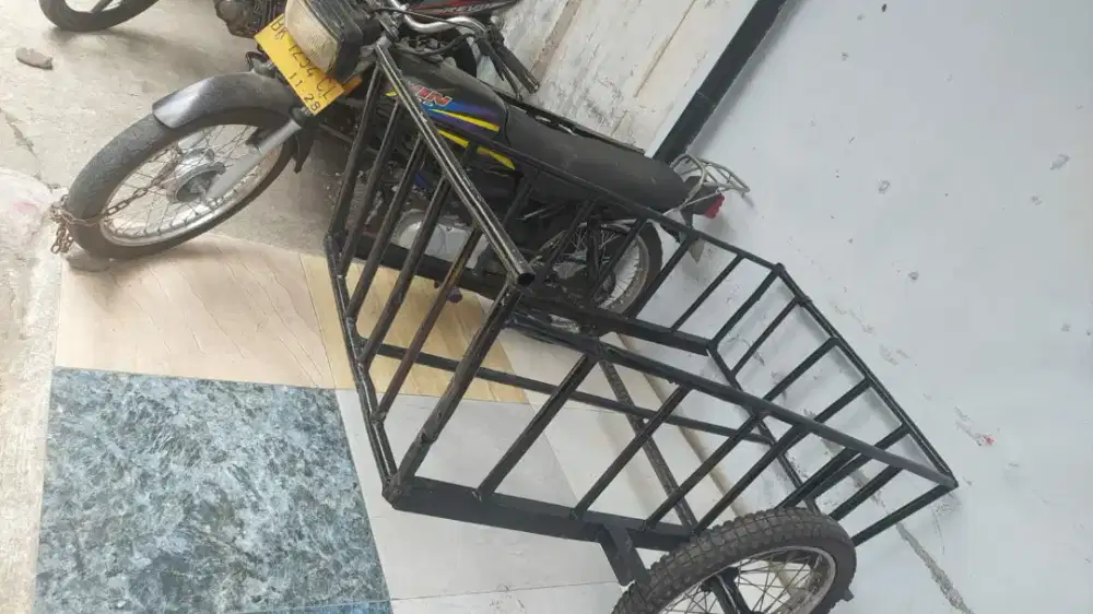 BECAK BARANG MEREK MESIN NASHA 2008 KOPELING