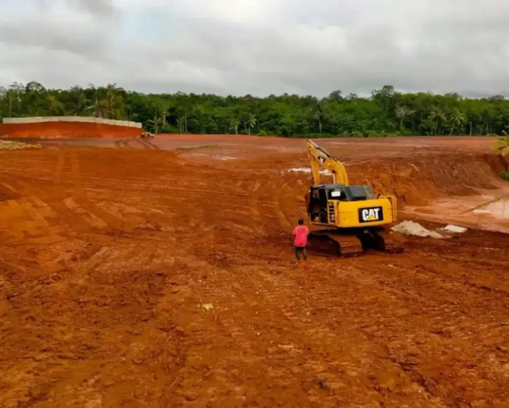 Land clearing cut n fill bongkar bangunan tua galian saluran