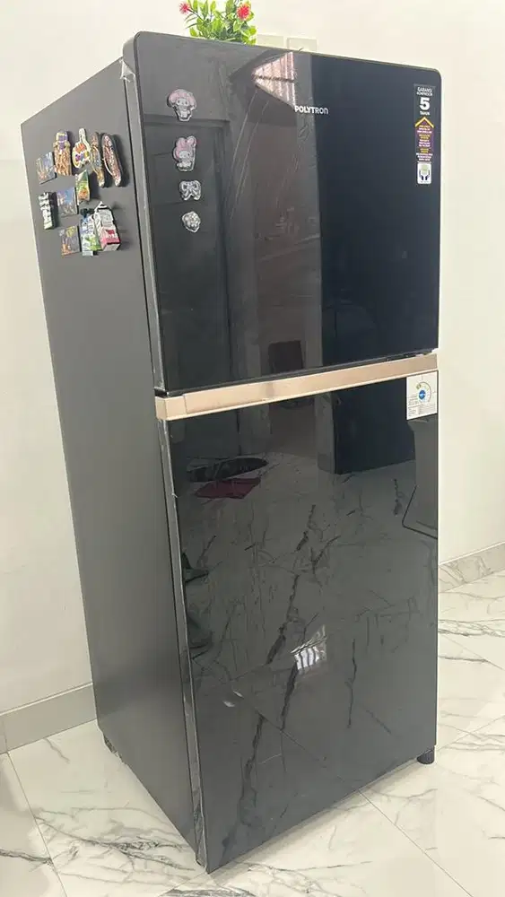 Kulkas polytron baru beli 3 bln