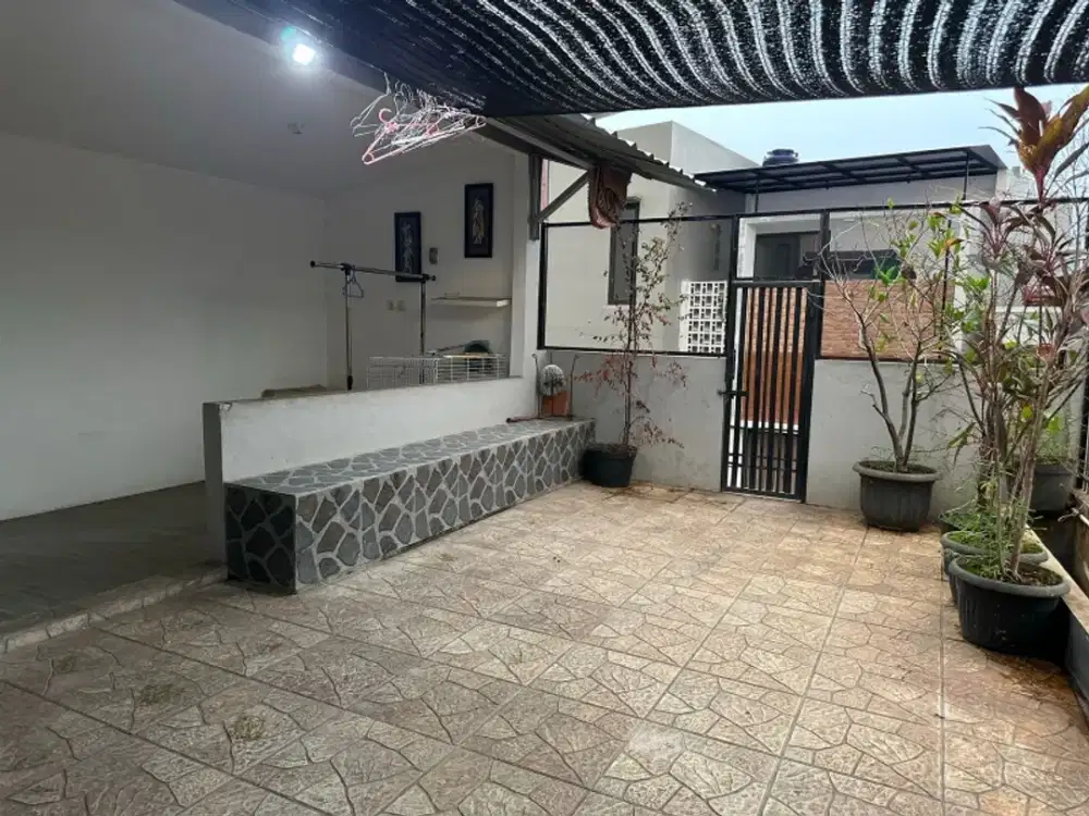 Dijual Rumah Murah siap Huni 2,5 Lantai di Cempaka Putih