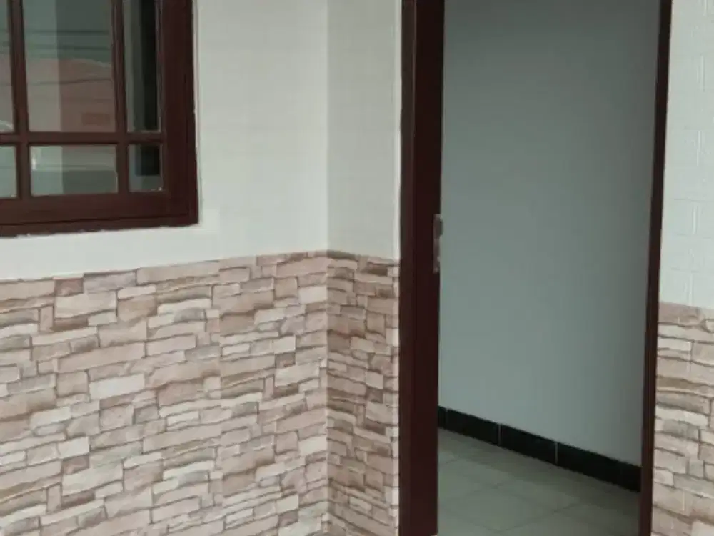 Dijual cepat rumah 2 lantai di harapan indah 1