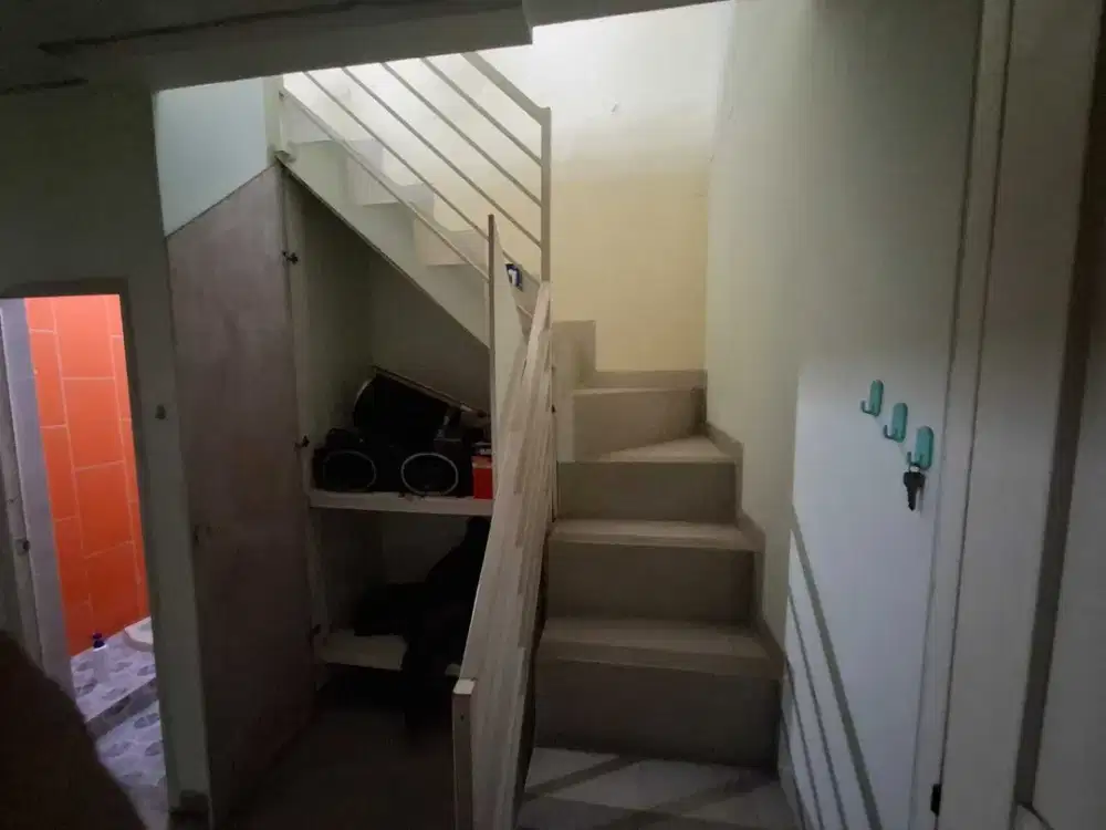 Dijual Rumah 2 Lantai di Taman Buaran Indah, Klender, Jakarta Timur