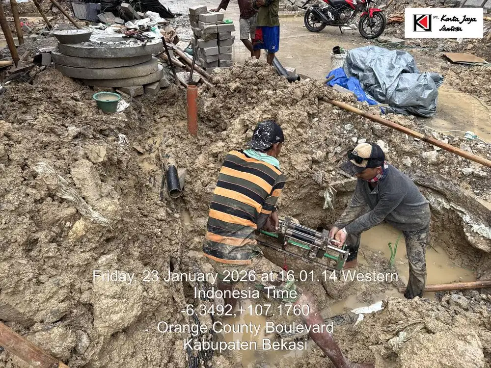 Admin proyek kontraktor