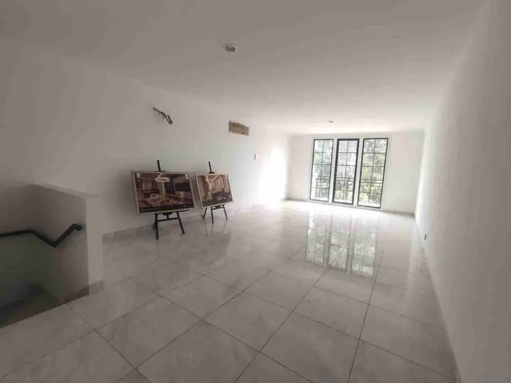 ruko 3 lantai lokasi premium Durensawit Jakarta Timur