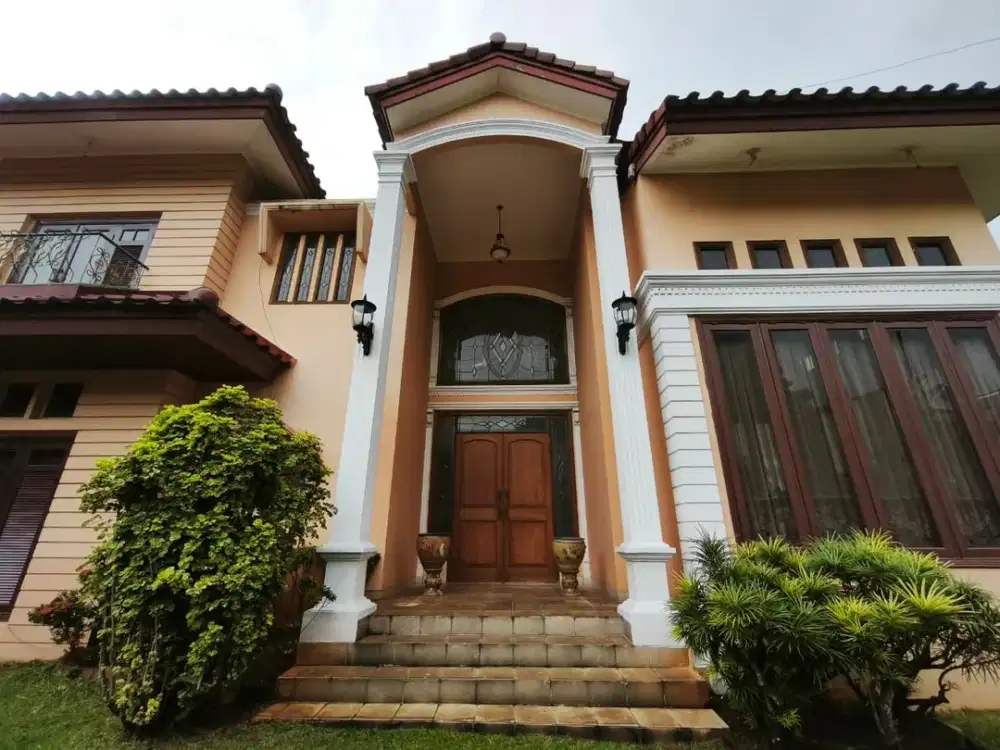 Rumah Villa Cinere Mas, Lebak Bulus, Swimming pool