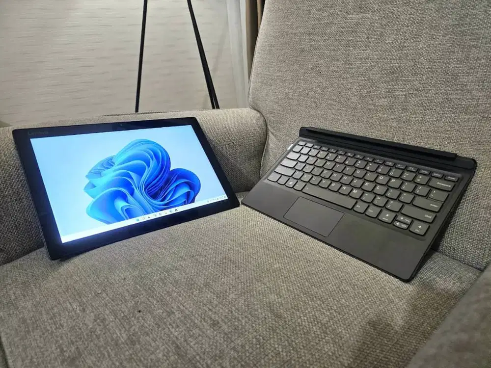 Hybrid 2in1 Premium Tablet Windows