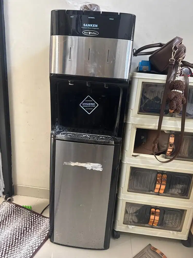 Dispenser Sanken 2 Galon Atas Bawah