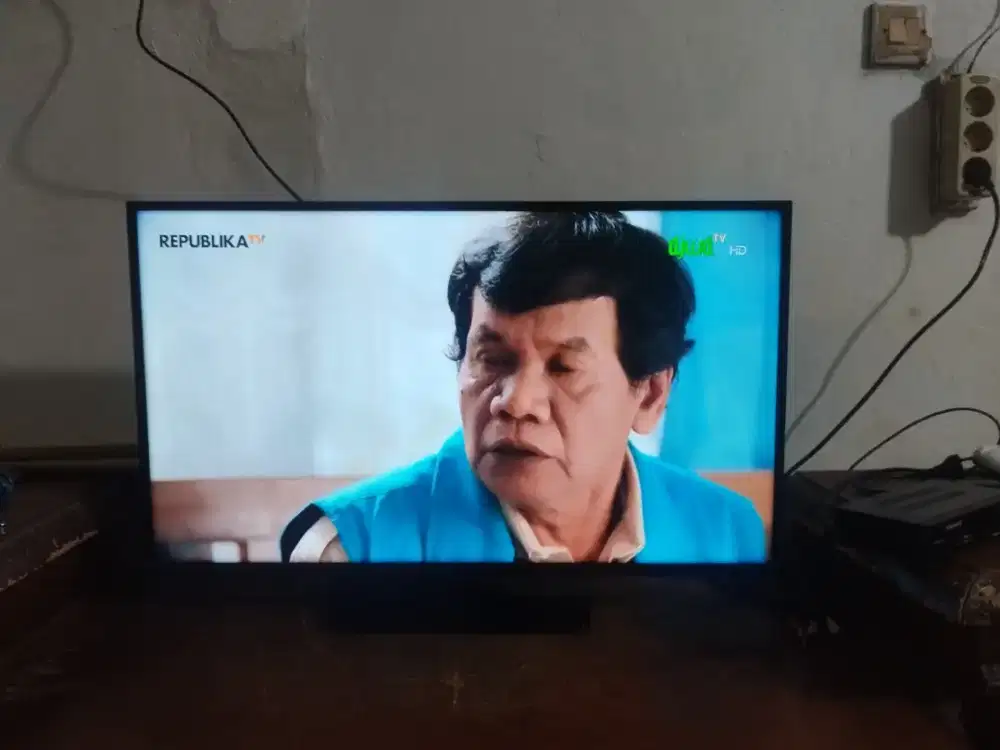 LED SMART TV SAMSUNG 32 INC