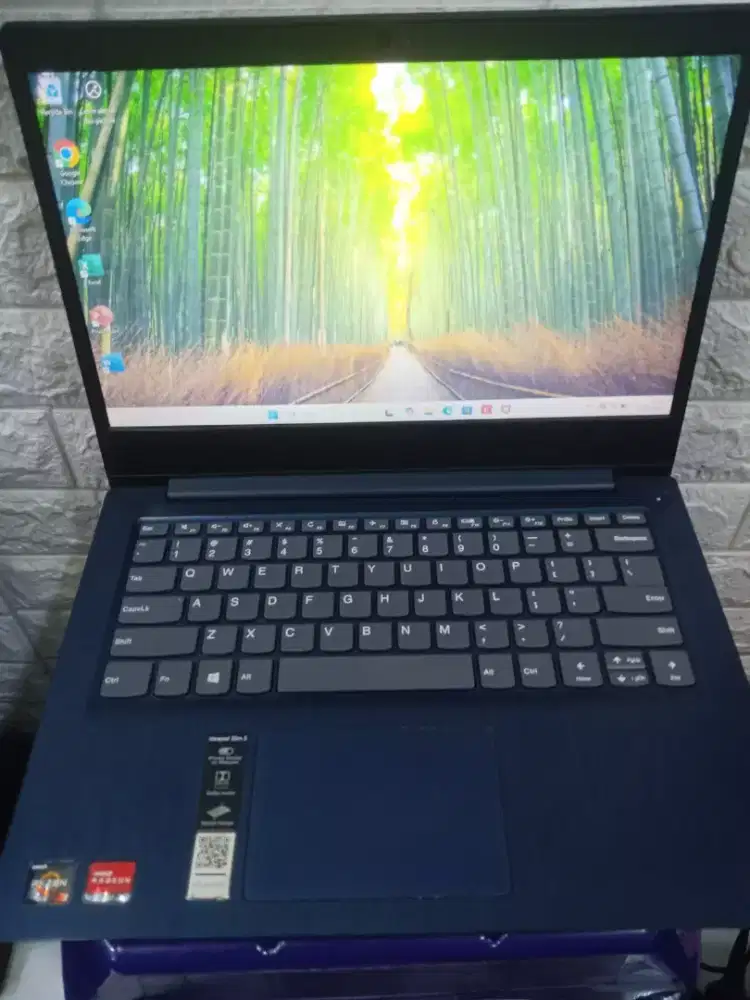 Jual lenovo ideapad slim 3