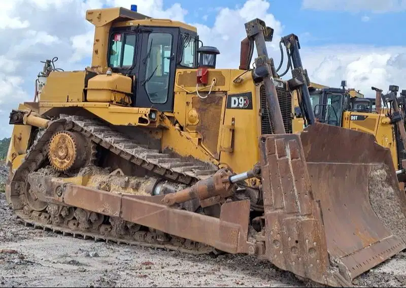 Forsale Bulldozer Brand Caterpillar Model D9R