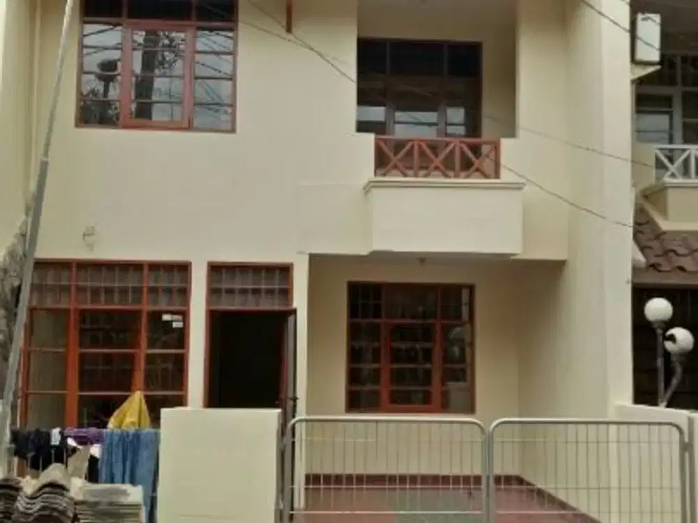 Rumah 2,5 Lantai Di Perumahan Pondok Mitra Lestari Kranji