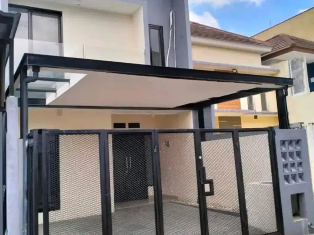 800JTAN MURAH 2 LANTAI RUMAH MODERN BARU RENOVASI DI GUNUNGANYAR TAMBAK