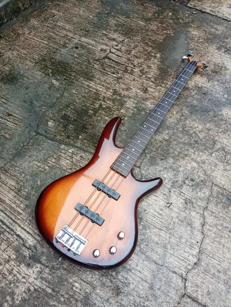 Bass Ibanez gsr180 ori siap pakai