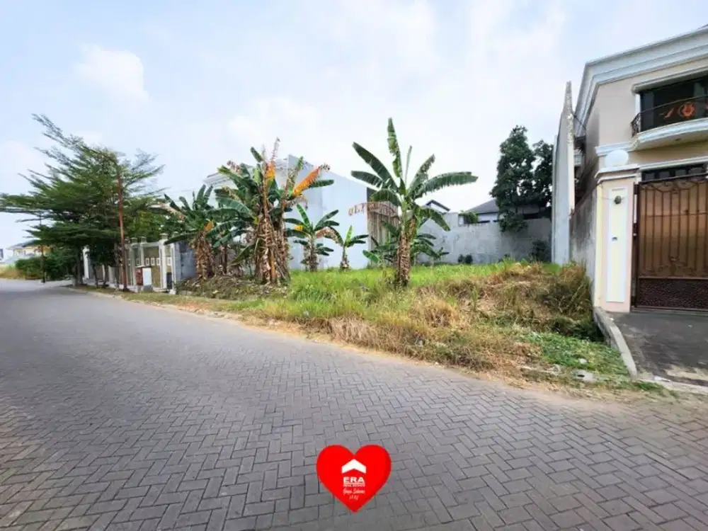 Tanah di Taman Kebon Jeruk Intercon, Jakarta Barat