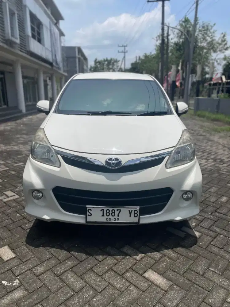 Avanza Veloz 1.5 G 2014 Putih Metalik