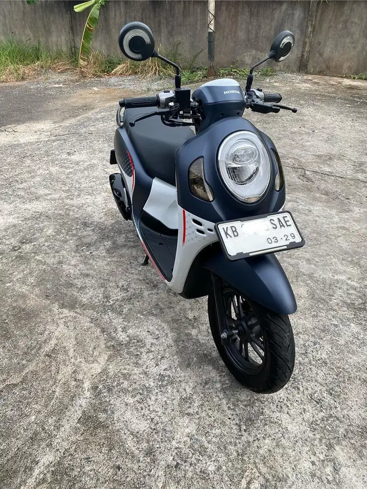 Scoopy Stylish 2024