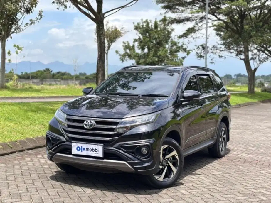 Toyota Rush 1.5 S GR Sport Bensin OTOMATIS 2021 BNZO