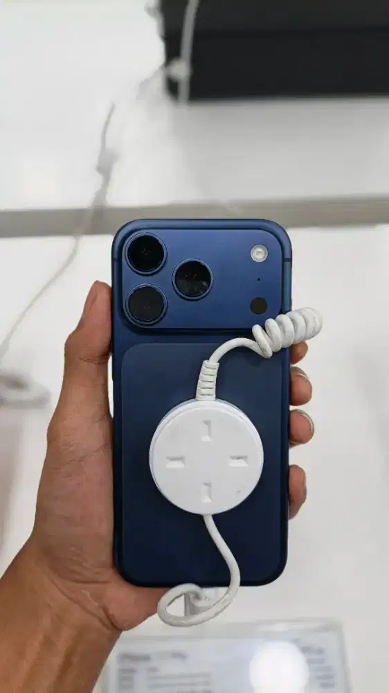 CICILAN iPhone 17 Pro