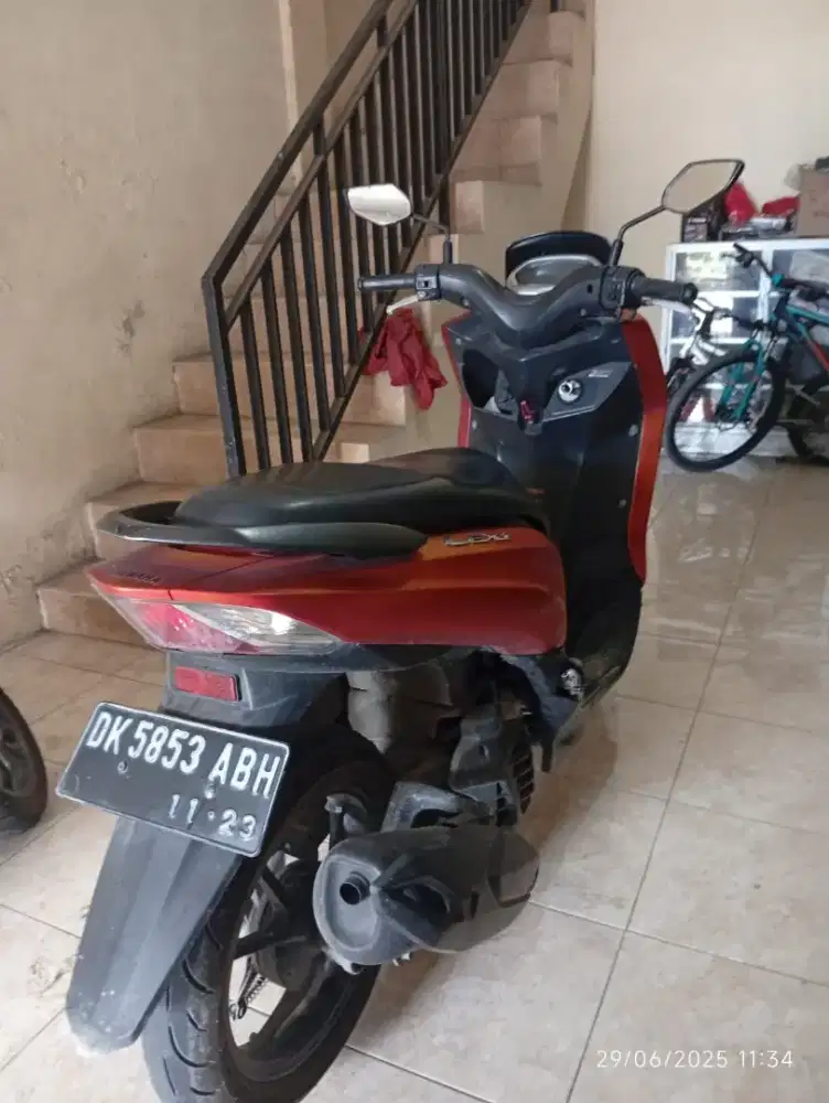 Dijual motor pribadi