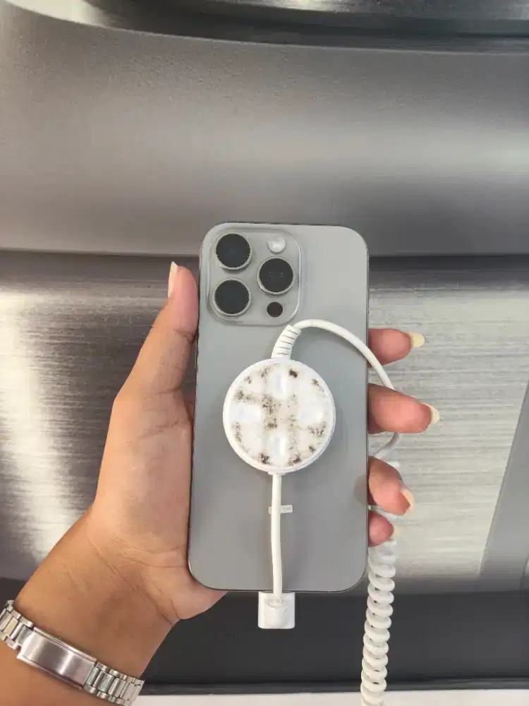 IPHONE 16 BISA CICILAN SYARAT KTP