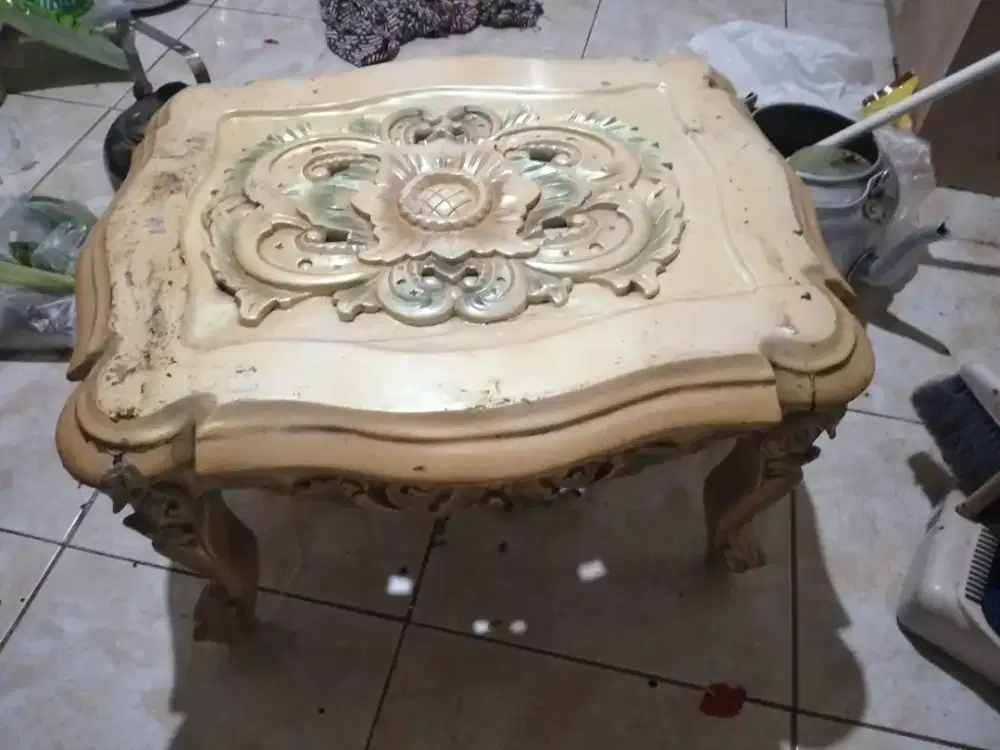 meja sudut jati Jepara asli diplitur coklat, lengkap kaca