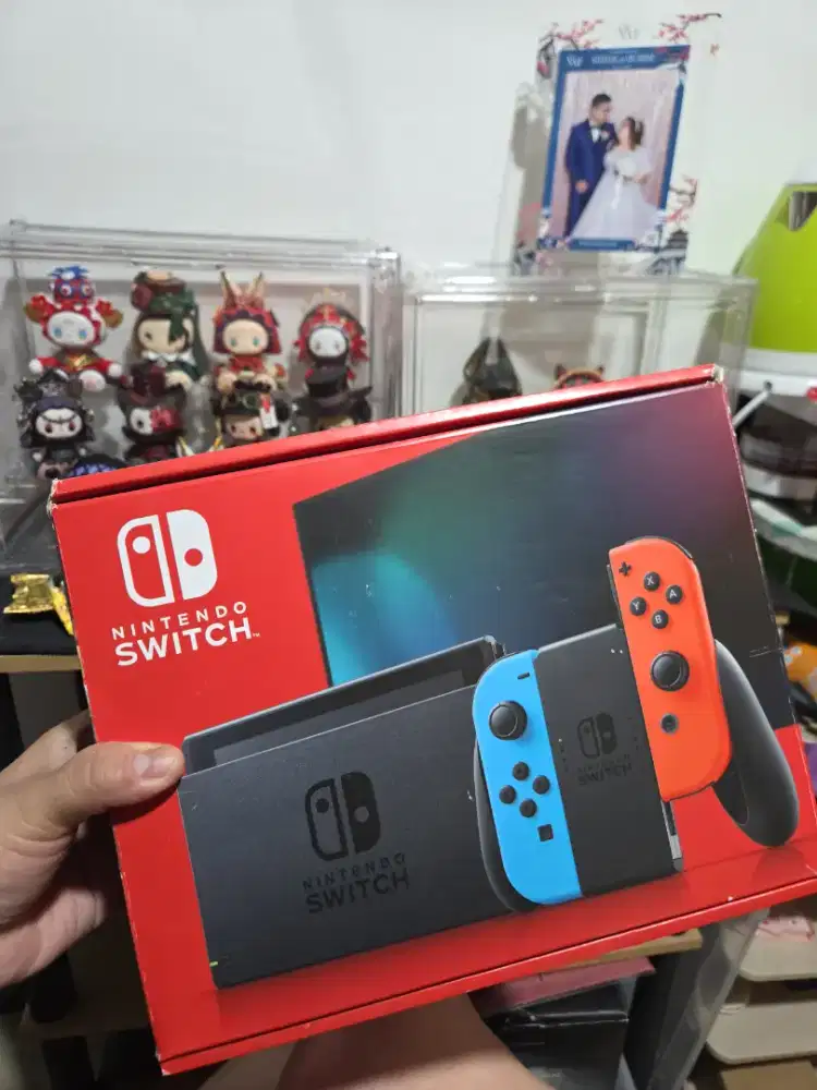 Nitendo Switch Neon Blue Red V2