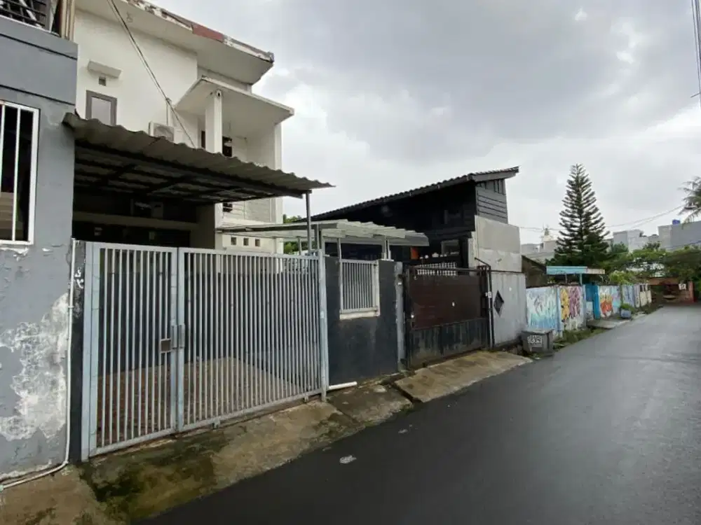 RUMAH BAGUS HARGA MURAH LOKASI STRATEGIS di PASAR MINGGU JAKARTA SELATAN