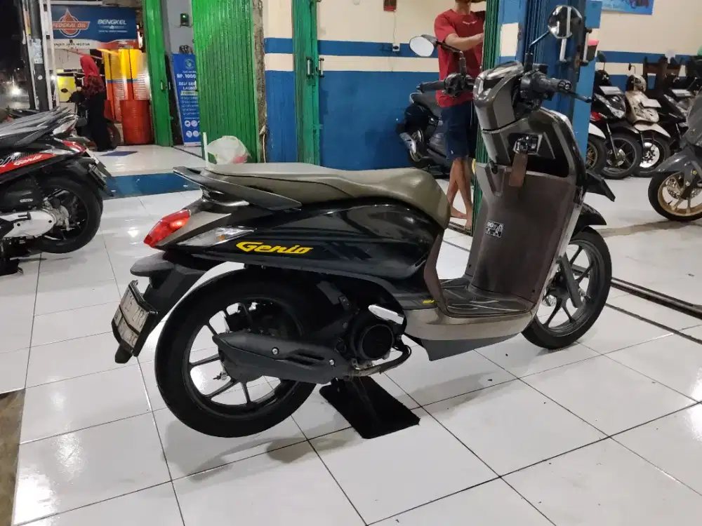 Honda genio cbs iss 2020 pajak hidup super mulus