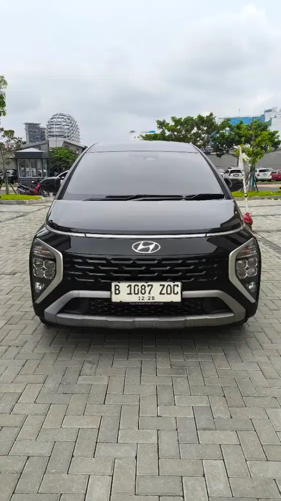 HYUNDAI STARGRISER PRIME CAPT SEAT 2023