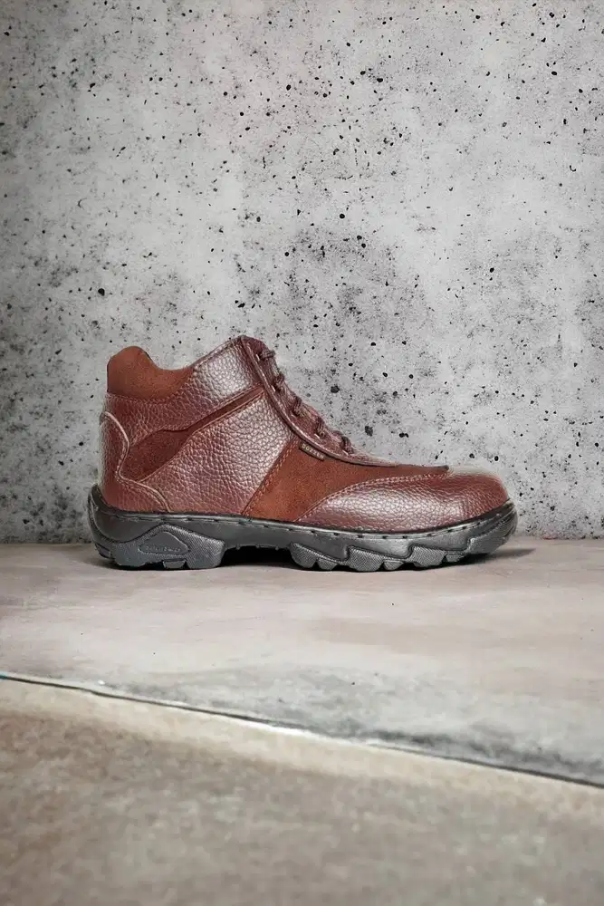 Terpercaya Sepatu safety slip on Kudus