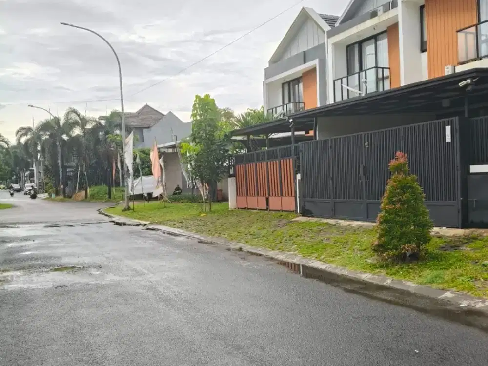 RUMAH BOULEVARD DEKAT PINTU TOL di KOMPLEK SERPONG PARK TANGERANG SELATAN