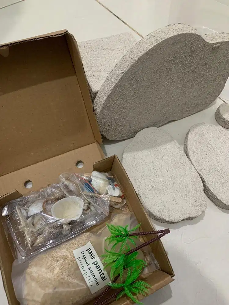 Kerajinan pasir pantai & impodio photo props