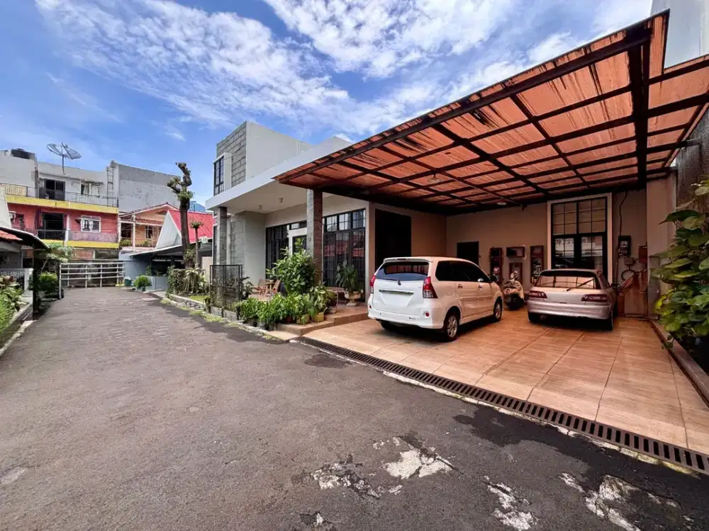 TURUN HARGA !!! GAK SAMPE 8 M, UDAH DAPET RUMAH MODERN TROPIS DALAM MINI CLUSTER DI TEBET !!!