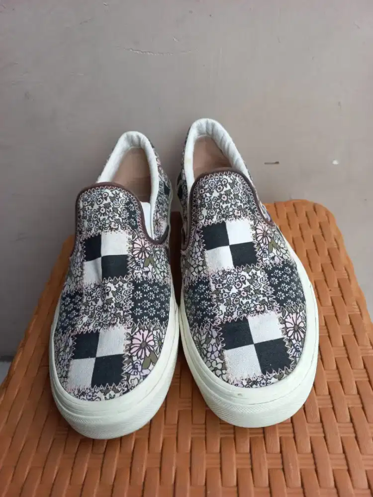 Vans patchwork floral multi marshmallow size 39 insole 25