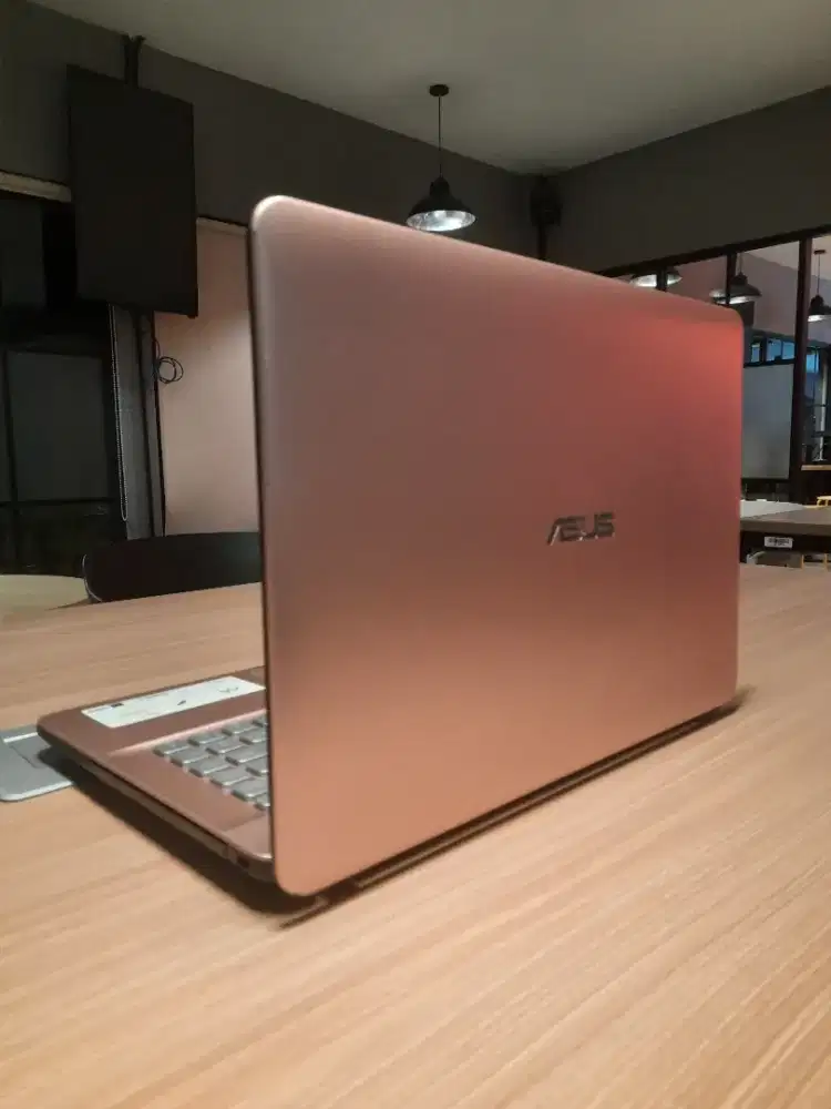 Laptop Asus X441M
