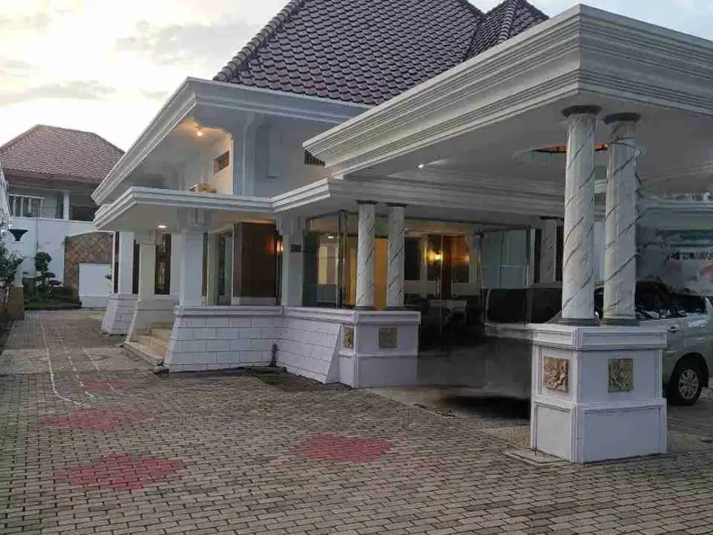 Rumah luas 900 Mewah di DARMO Pusat Kota surabaya, dekat Kartini, imam Bonjol, Dr Soetomo, MH Thamrin, Bengawan, kutai, Diponegoro, Basuki Rahmat, Panglima Sudirman