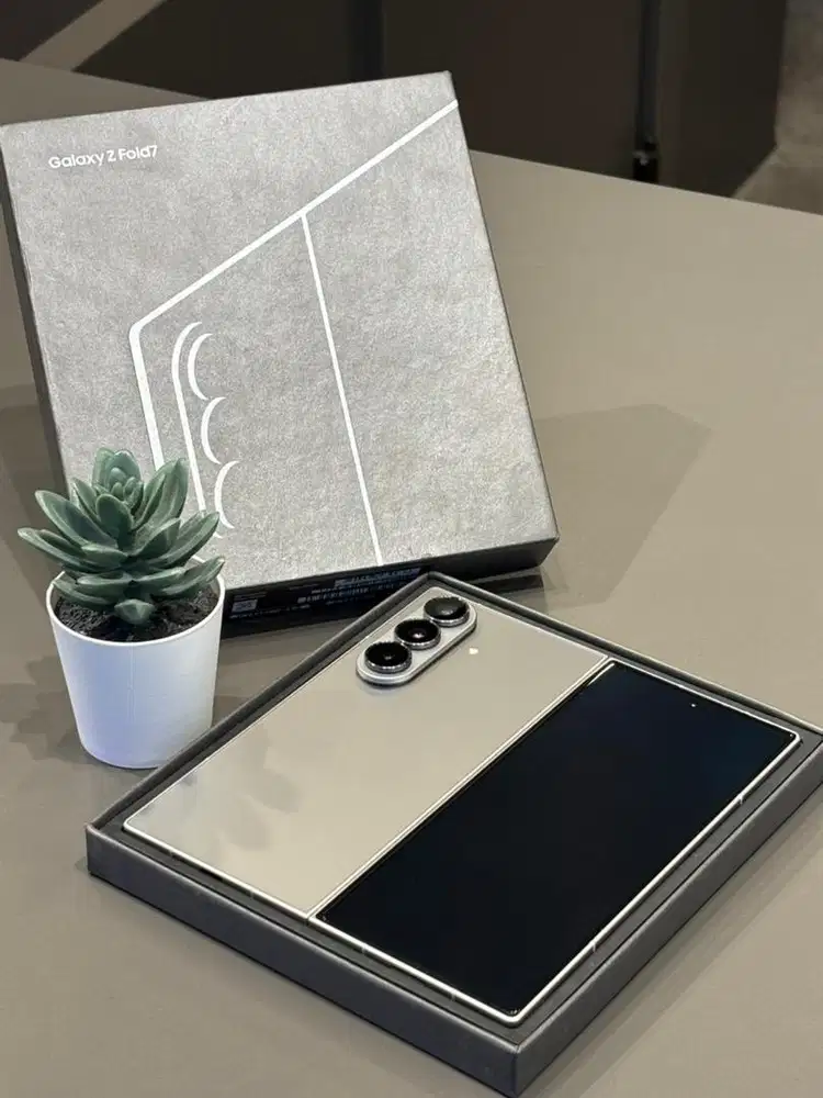 Samsung Z Fold 7 12/256Gb sein