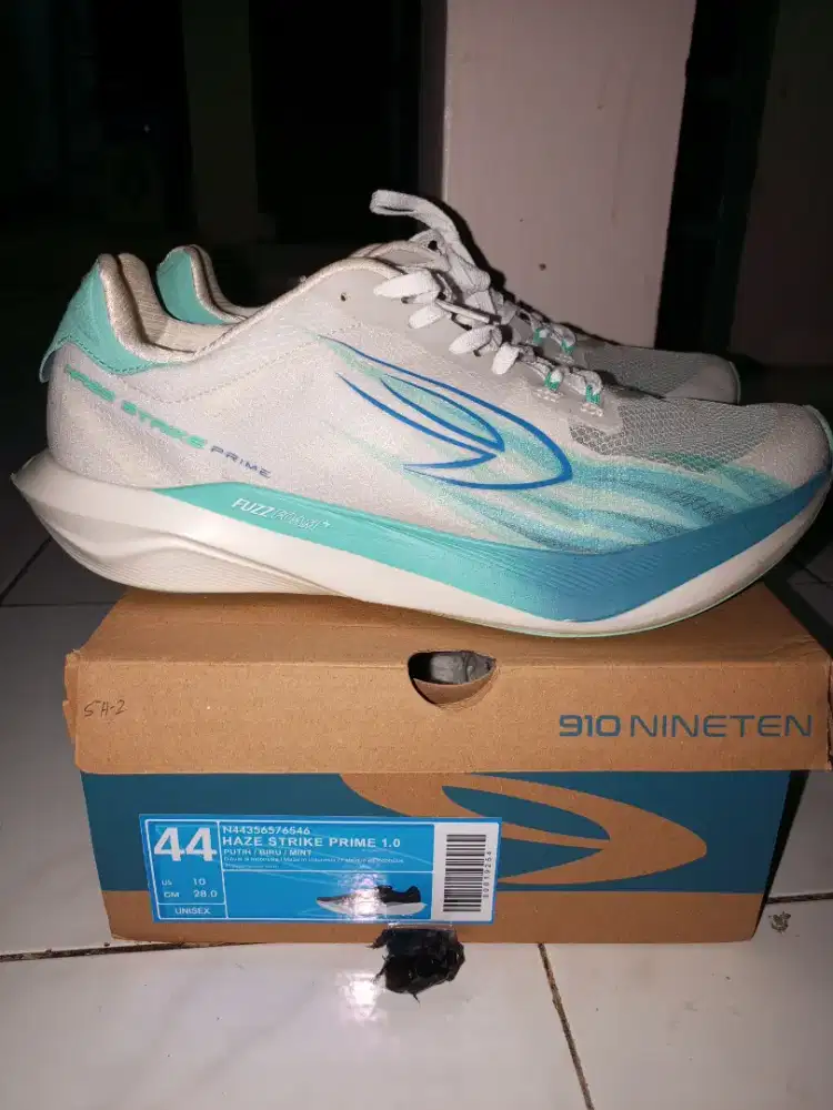 Paket bundling Sepatu 910 Haze Strike Prime1.0