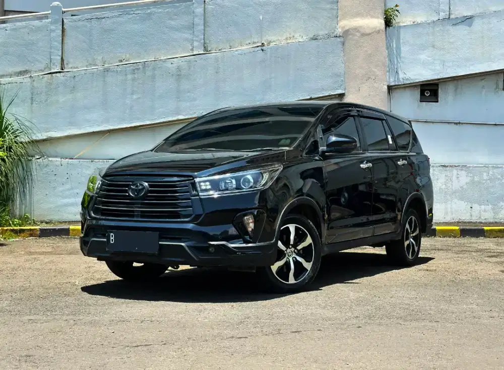 KM 39rb Venturer 2.4 AT 2021 Toyota Kijang Innova Diesel matic hitam