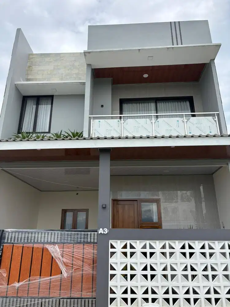 Rumah Perumahan Cluster Karanganyar Kota