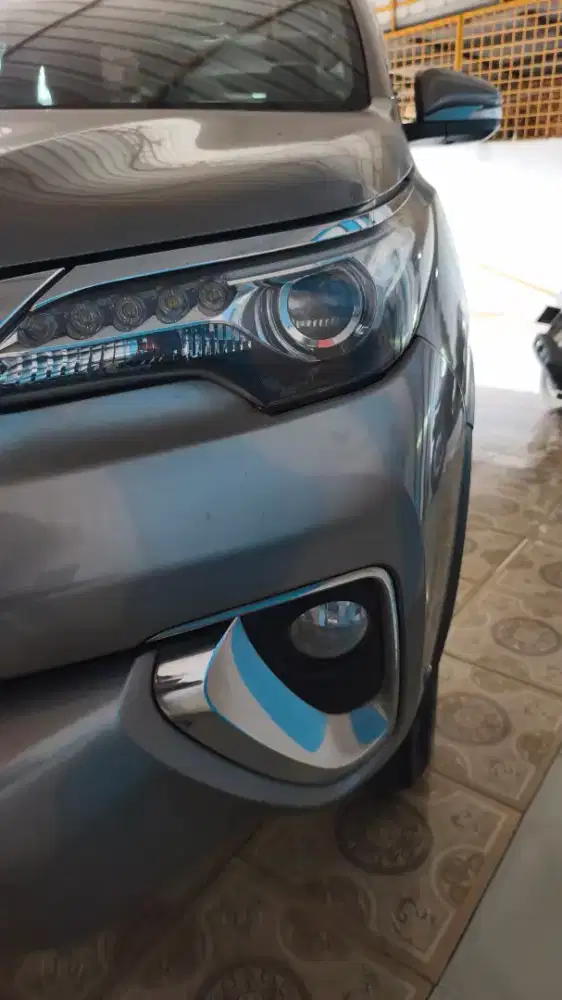 Dijual toyota fortuner vrz at thn2017