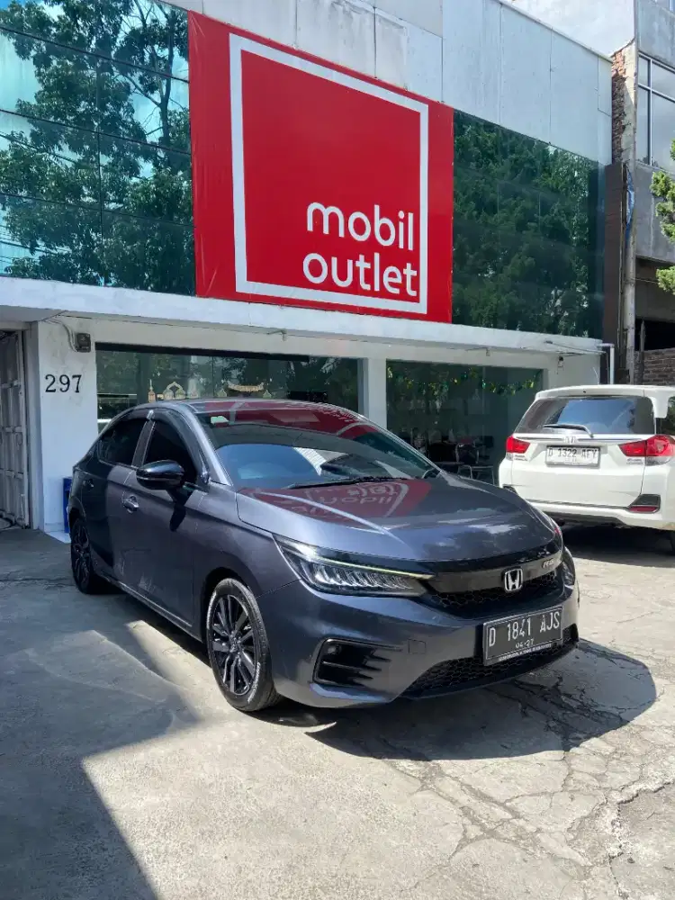 JUAL CEPAT HONDA CITY HB 1.5 L ES CVT TAHUN 2022