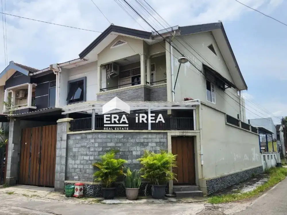 DIJUAL RUMAH SIAP HUNI DEKAT STADION MANAHAN SOLO