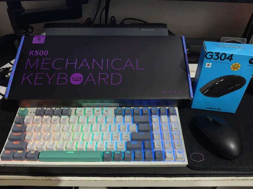 Jual sepaket keyboard mouse gaming