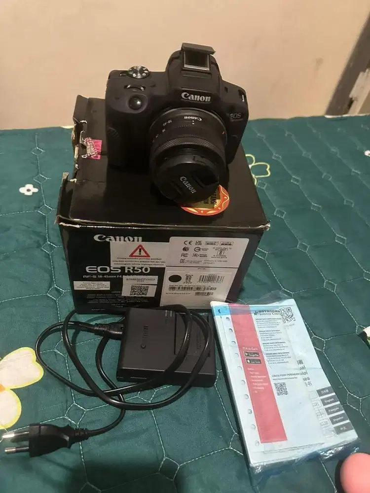 CANON EOS R50 MIRORRLESS