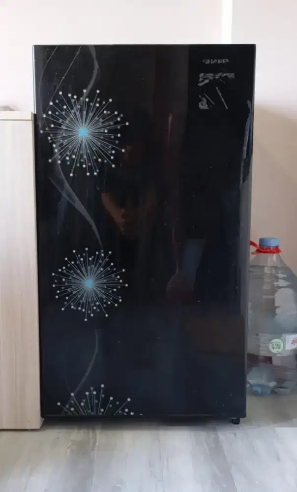 Jual kulkas Sharp Bekas/Preloved