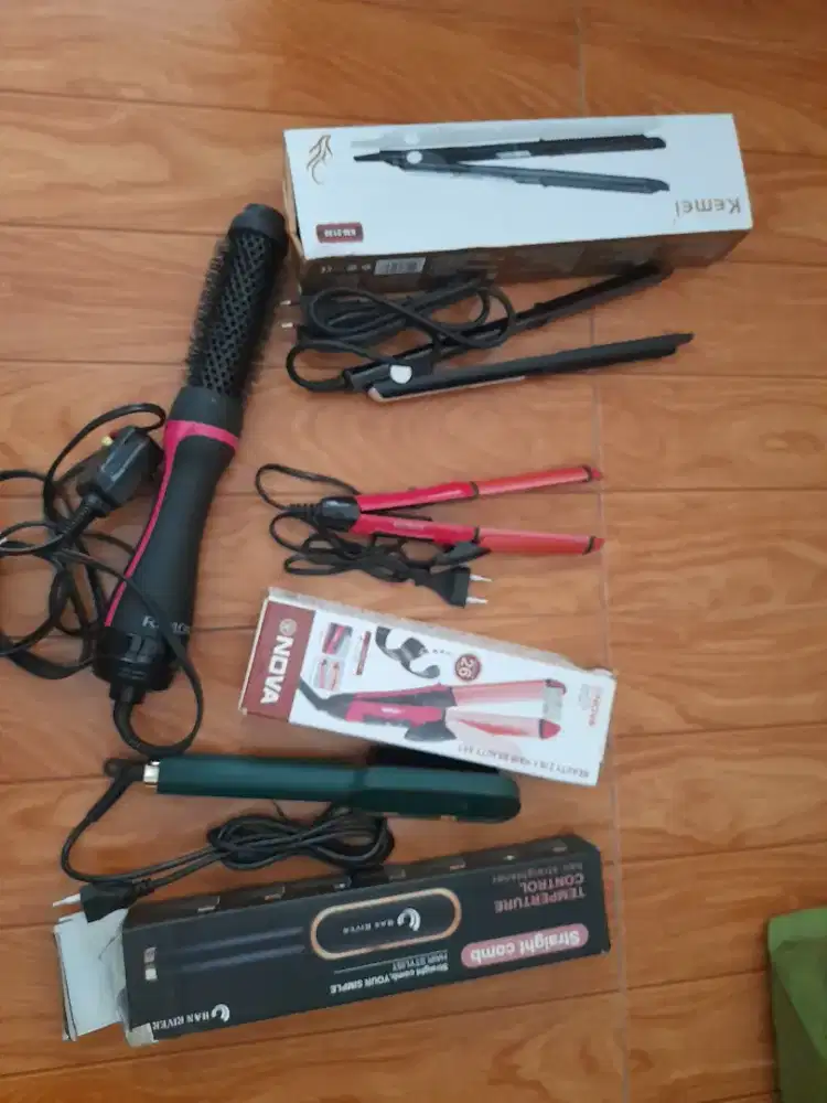 Catokan rambut Hair straightener, hair blowing, hair curler