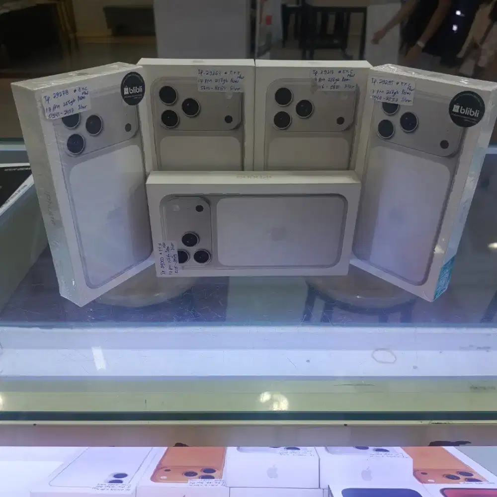 iPhone 17 Promax 256gb Silver resmi