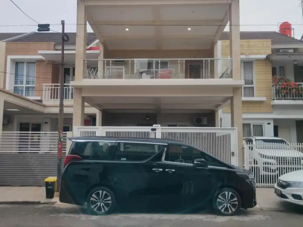 DIJUAL CEPAT RUMAH LUAS 160 M2 DI DUTA GARDEN CLUSTER BEVERLY HILLS JAKARTA BARAT